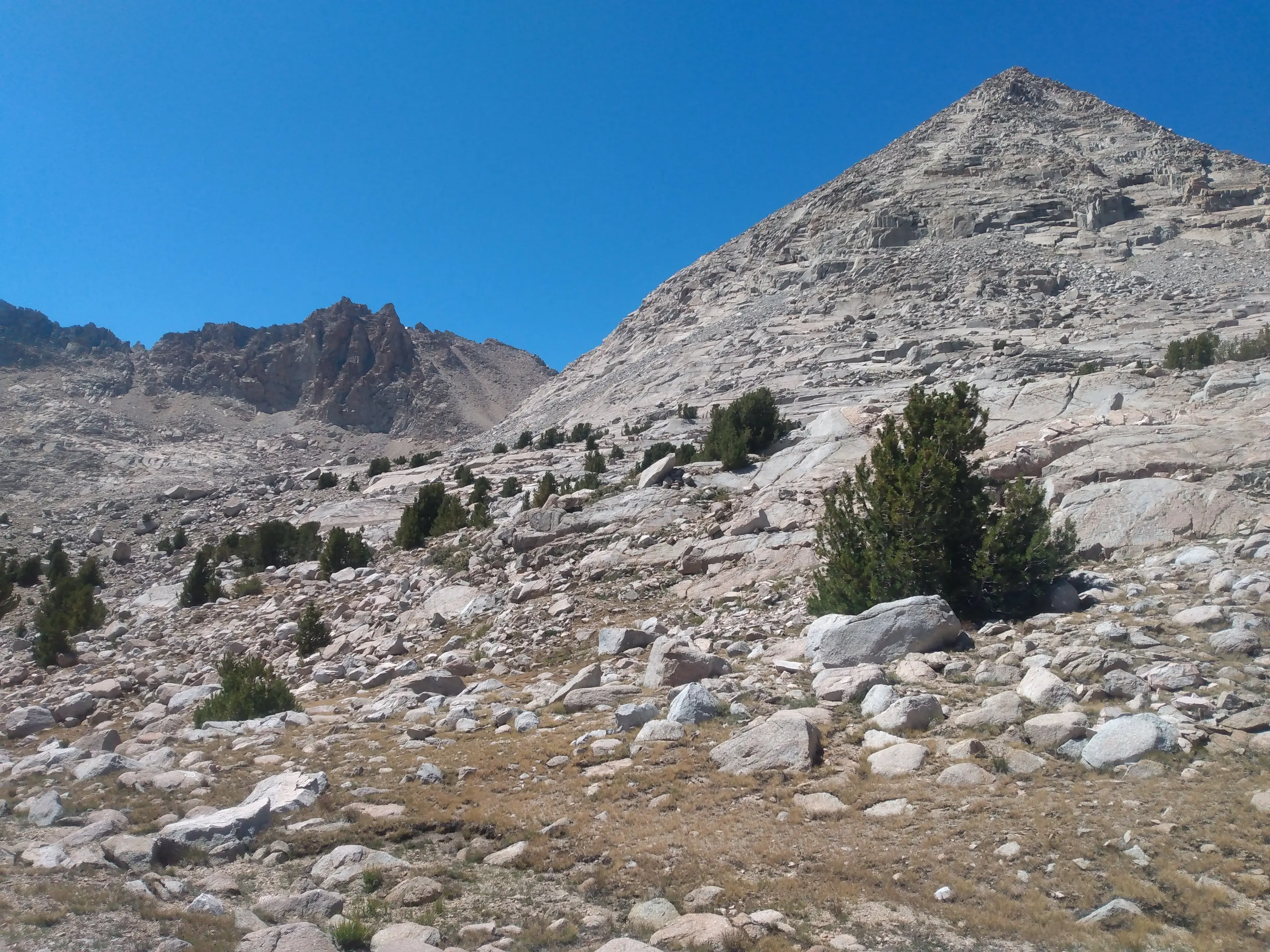 Mount Jordan (L), Mount Genevra (R)