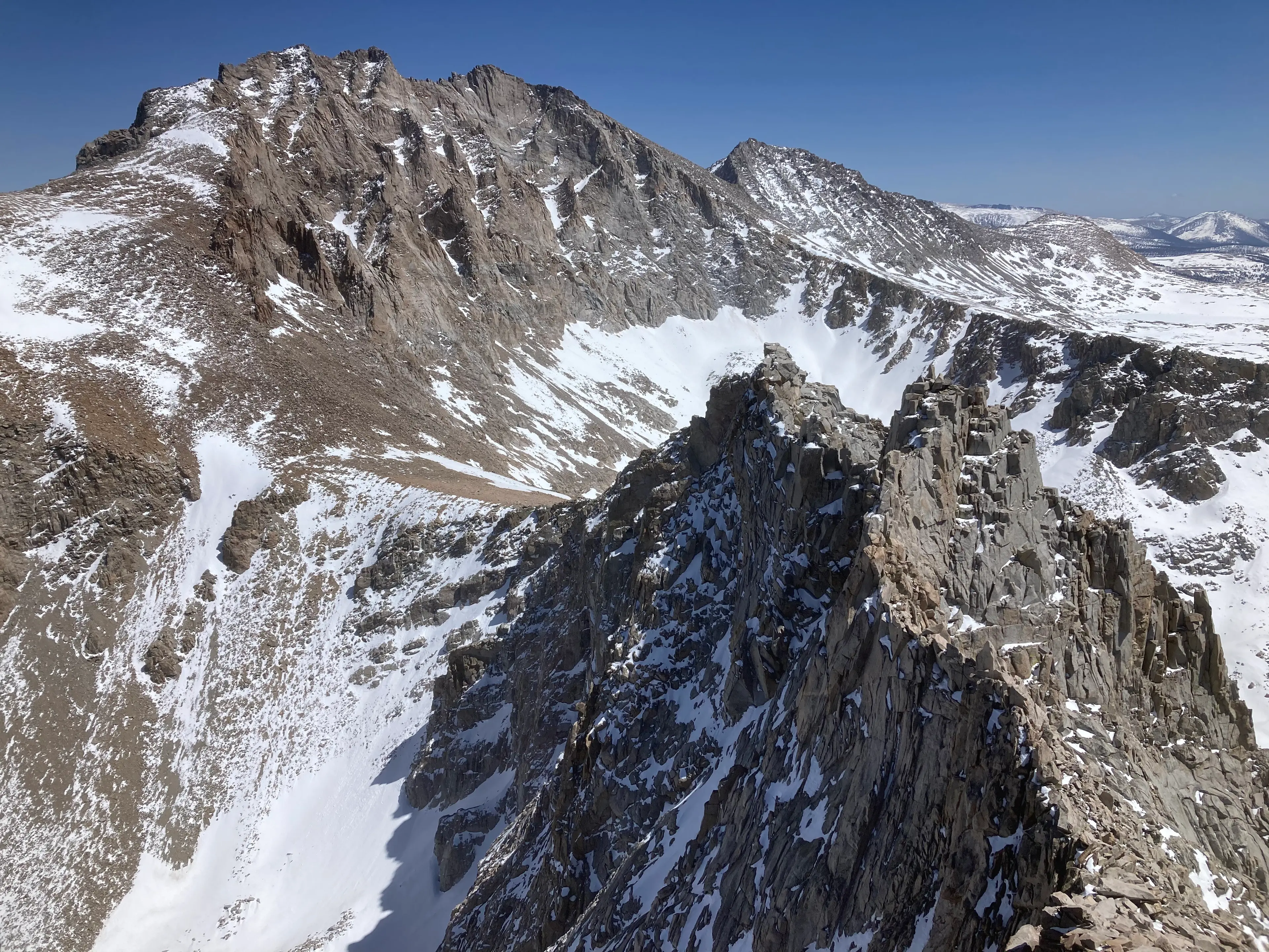 Mount Stanford (L) and Caltech Peak (R)