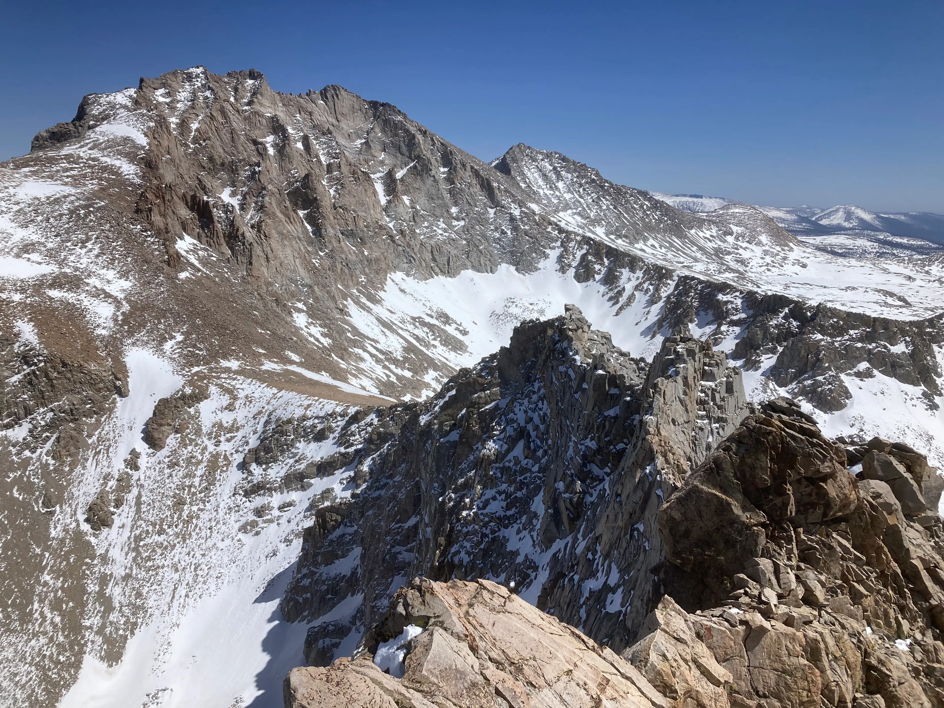 Mount Stanford (L) and Caltech Peak (R)
